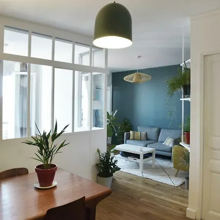 Apartment Stylish To 13